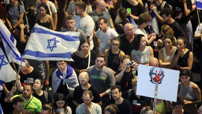 Israel Tetapkan Keadaan Darurat Usai Serang Iran, Ruang Udara Ditutup